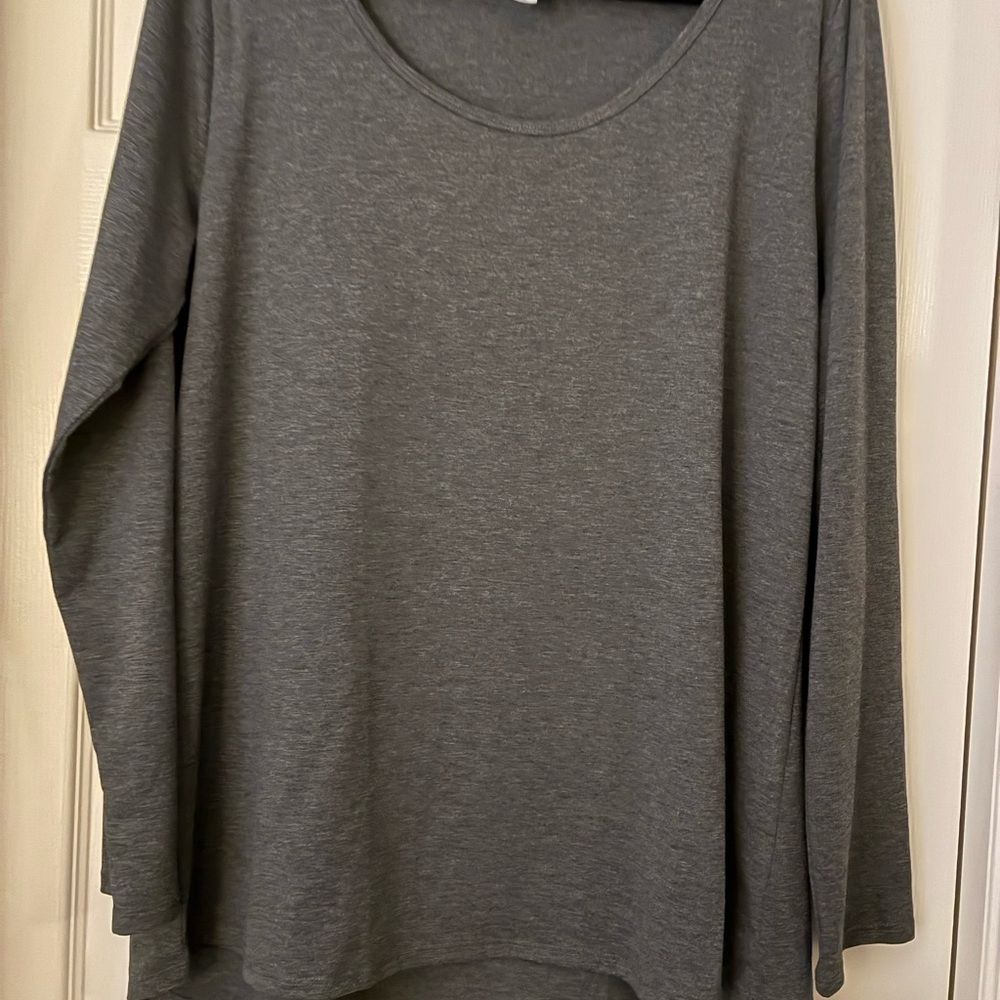 LuLaRoe Navy blue Lynnae NWT size XL